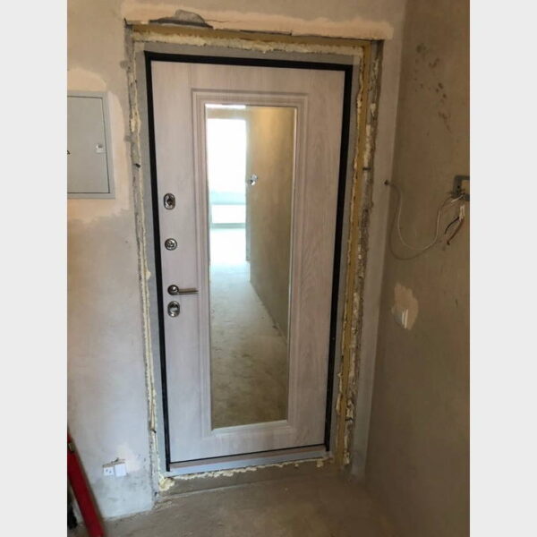 installation-of-metal-doors-720x720-v5v0q70