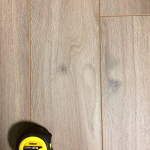 laminate-tarkett-dynasty-1233-bourbon-720x960-w1v0q70