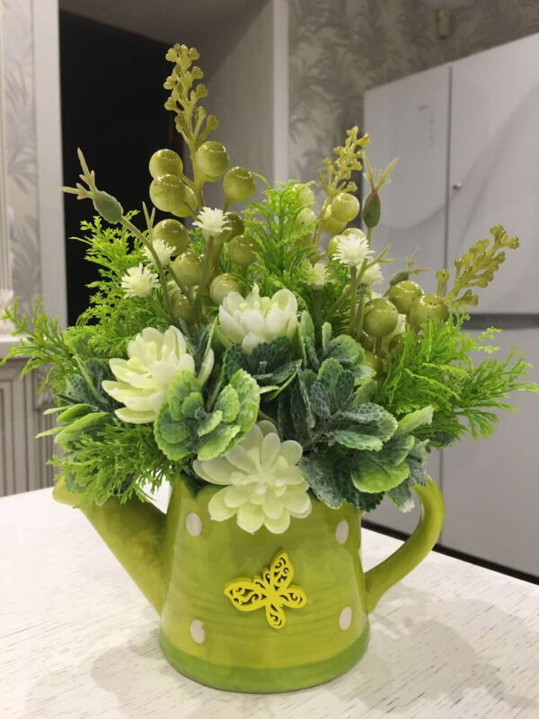flower-composition-handmade-spring-green-960x720-w1v0q70