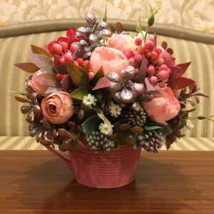 flower-composition-handmade-marquise-720x720-v1v0q70